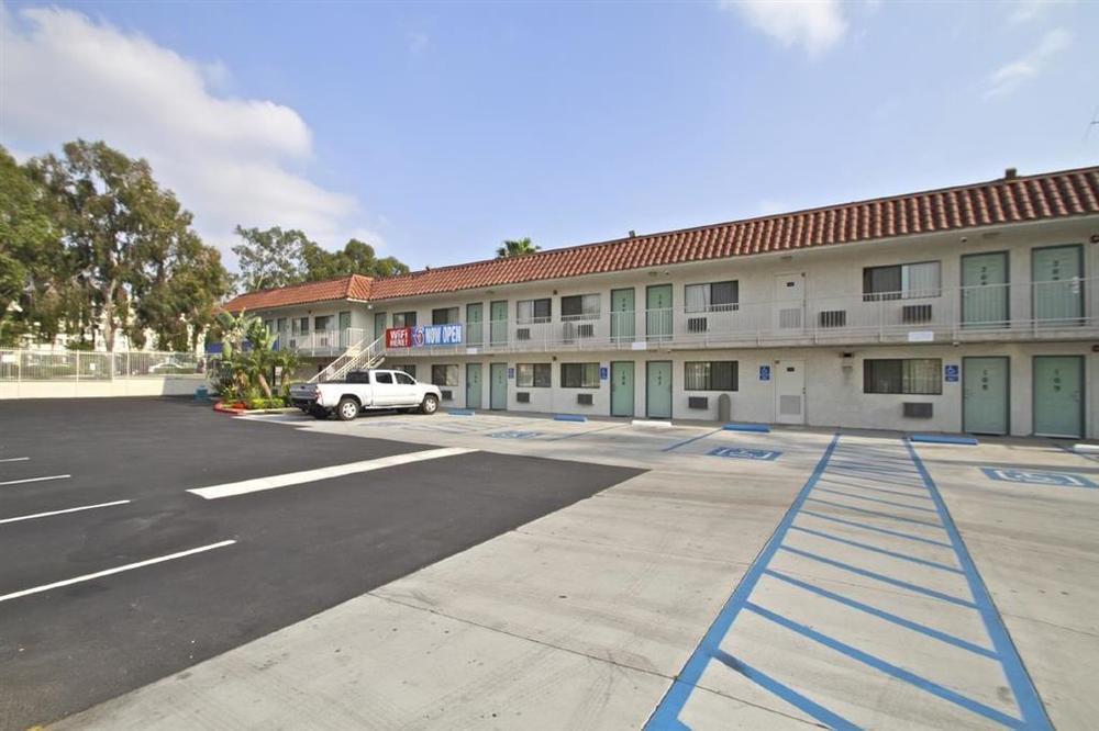 Motel 6-Rhome, Tx 외부 사진