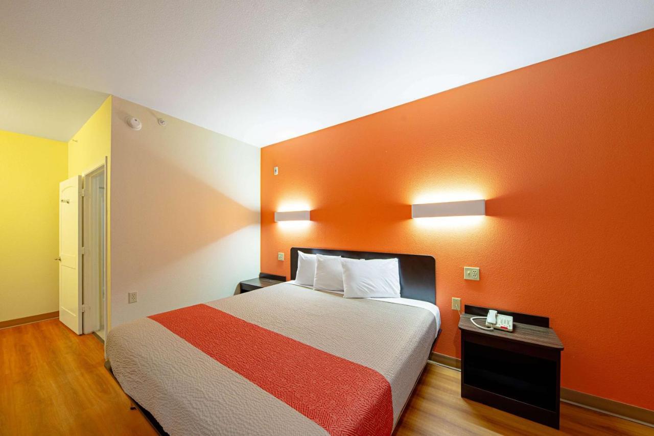 Motel 6-Rhome, Tx 외부 사진